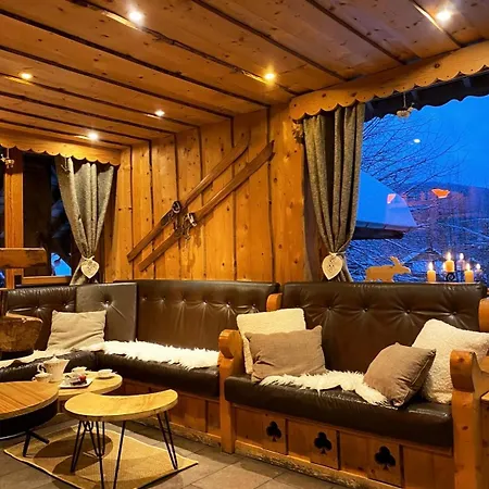 Des Skieurs Otel