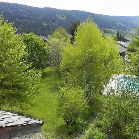 Des Skieurs Otel